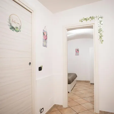Apartment Al Piccolo Borgo Naples