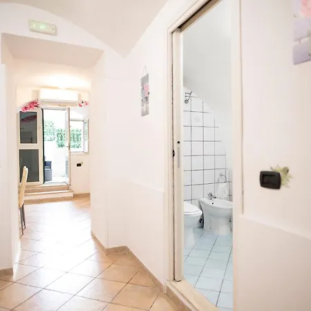 Al Piccolo Borgo Apartment *